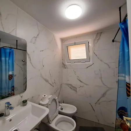 Two Bedroom With Terrace In Adeje Appartement *